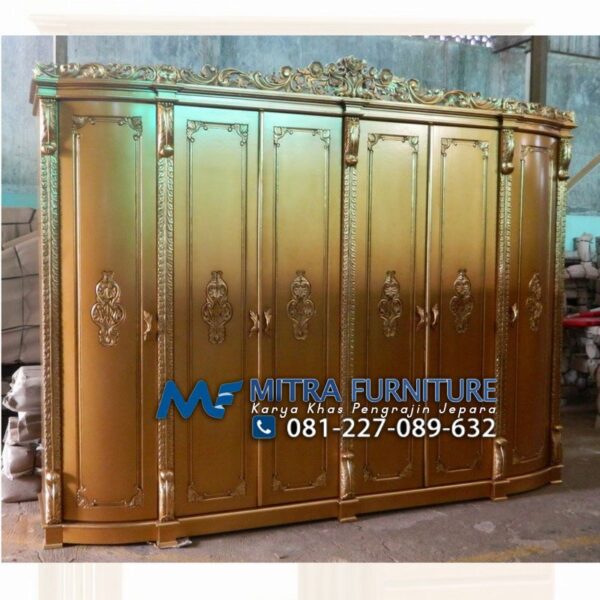 Lemari Pakaian Mewah 6 Pintu