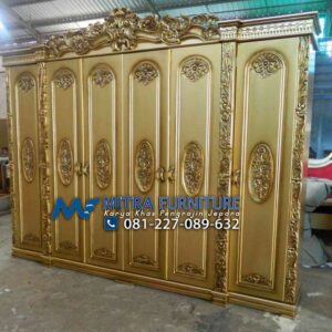 Lemari Pakaian Mewah Modern