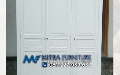 Lemari Pakaian 3 Pintu Minimalis