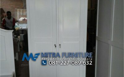 Lemari Pakaian Minimalis 2 Pintu