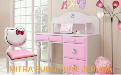 Meja Belajar Anak Hello Kitty