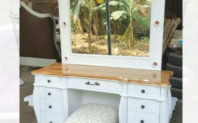 Meja Rias Minimalis Warna Putih