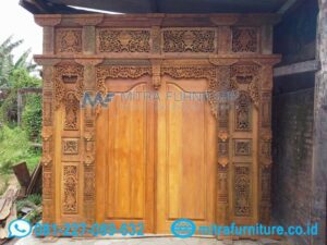 Pintu Gebyok Jati Jepara
