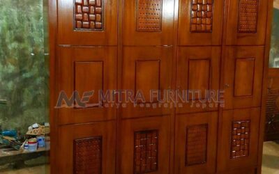 Almari Pakaian Jati 4 Pintu