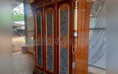 Almari Pakaian Jati 3 Pintu