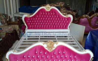 Tempat Tidur Mewah Duco Jok Pink