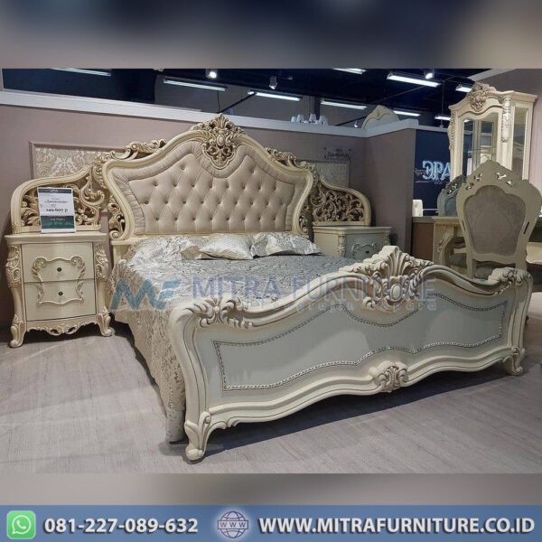 Tempat Tidur Mewah Solid Wood Duco