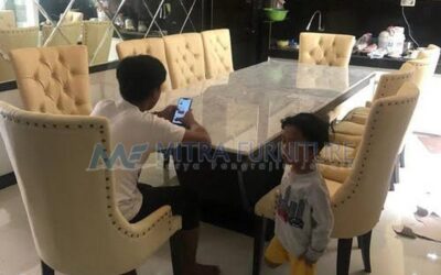 Set Meja Makan Mewah Elegan
