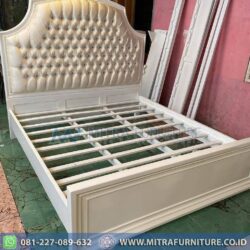Tempat Tidur Minimalis Modern