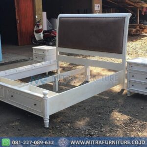 Dipan Minimalis Simple