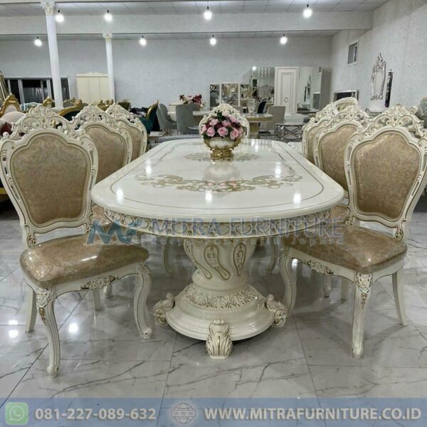 Meja Makan Mewah Duco Ukiran Set - Image 4