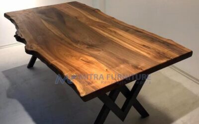 Meja Kayu Trembesi Dengan Desain Unik