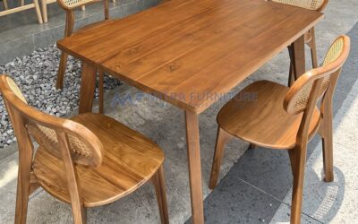 Meja Makan Jati untuk Rumah Bergaya Modern