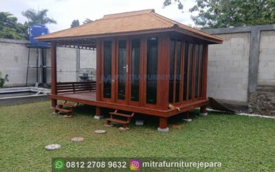 Gazebo Kayu Jepara Minimalis Separuh Kaca 3×5 Meter