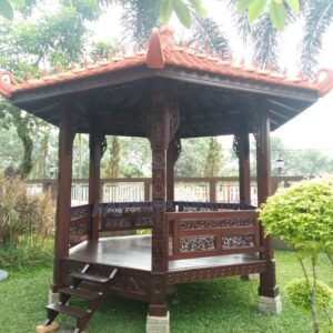 Gazebo Segi Enam Motif Ukir Gebyok