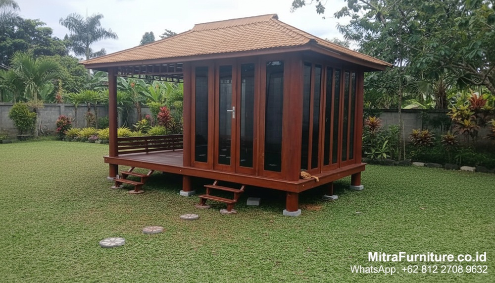 Konsep Rumah Gazebo Kayu Jati Tropis di Manado