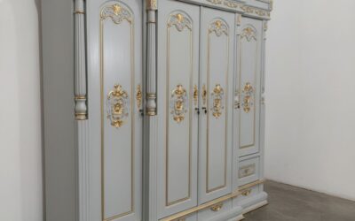 Lemari Jepara Eksklusif untuk Ruang Tamu di Samarinda