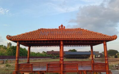 Gazebo Minimalis Model Cincin Ukuran 3×6 Bahan Kayu Kelapa dan Mahoni Atap Genteng Sirap
