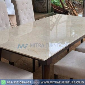Set Kursi Makan Minimalis Mewah