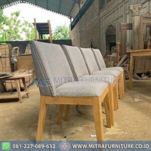 Set Kursi Makan Minimalis Terbaru