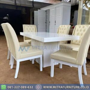 Kursi Makan Set Minimalis Mewah
