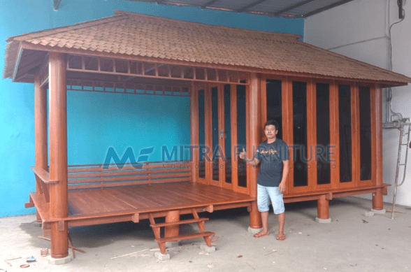 MODEL GAZEBO MUSHOLA GLUGU UKURAN 2,5 X 6 METER