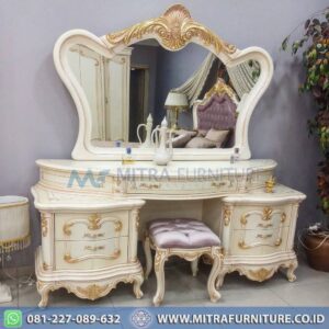 Set Kamar Tidur Mewah Terbaru