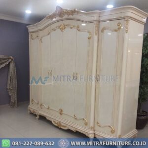 Set Kamar Tidur Mewah Terbaru