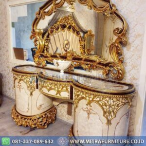 Kamar Tidur Set Mewah Ukiran