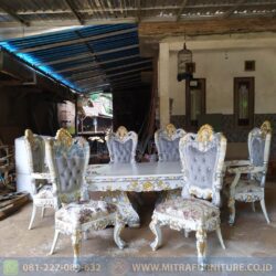 Set Meja Makan Mewah Ukir Duco