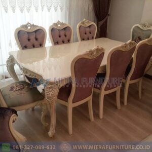 Meja Makan Mewah Duco Set 8 Kursi