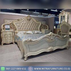 Tempat Tidur Mewah Solid Wood Duco