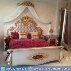 Tempat Tidur Mewah Ukiran Jepara
